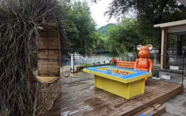 Jiangnan Courtyard (Yuxian Yunan Sichuan-Tibet Line Shuimo Tingxi Branch)