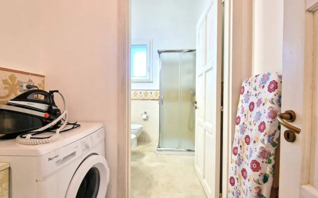 Villa With Swimming Pool Sleeps 8 Three Bedrooms