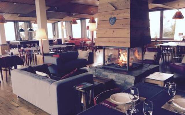 Village Hotel