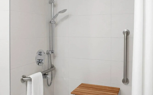 Montreal Marriott Chateau Champlain