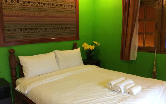 Himawari Restaurant & Cottage