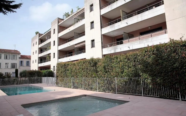 T2 proche de la gare, à 10 minutes à pieds de la Croisette, piscine & parking dans résidence de haut standing - Apartment in Cannes - Photo 5