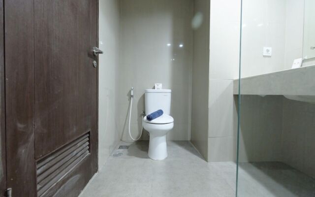 Modern Studio The H Residence near MT Haryono