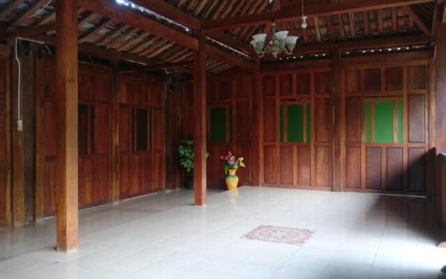 Homestay Mbah Mul