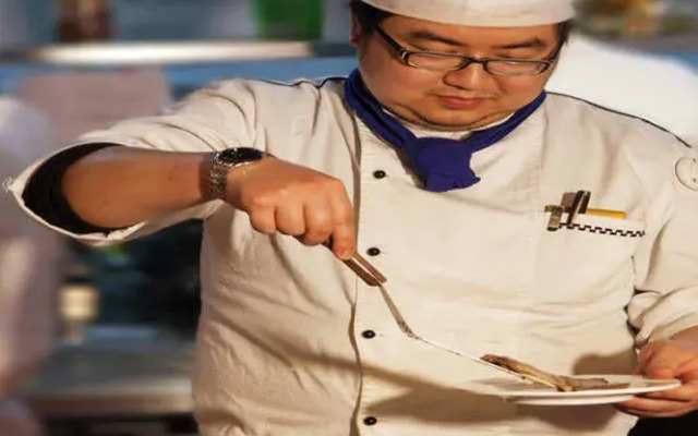 Xinxing Century Hotel