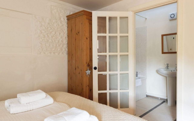 The Dairy - Spacious 3 bed Barn in Sidlesham