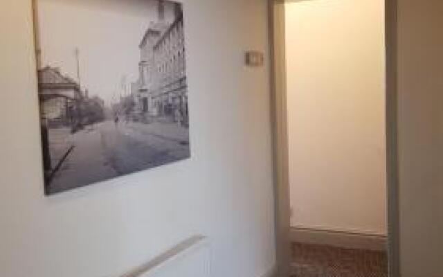 Room@87