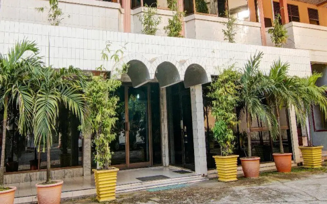 OYO 2690 Hotel Tampan