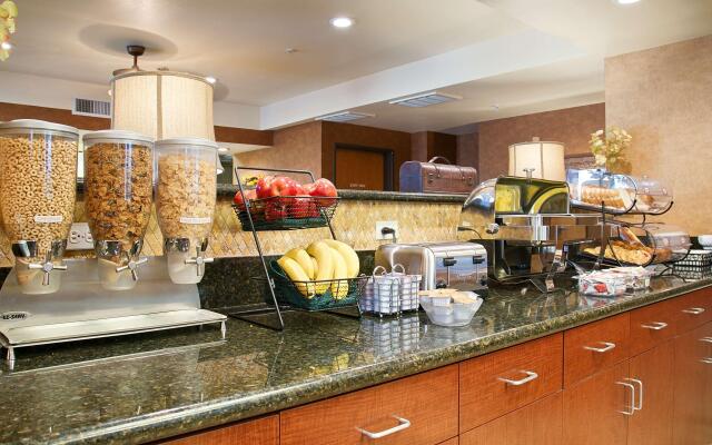 Best Western Exeter Inn & Suites