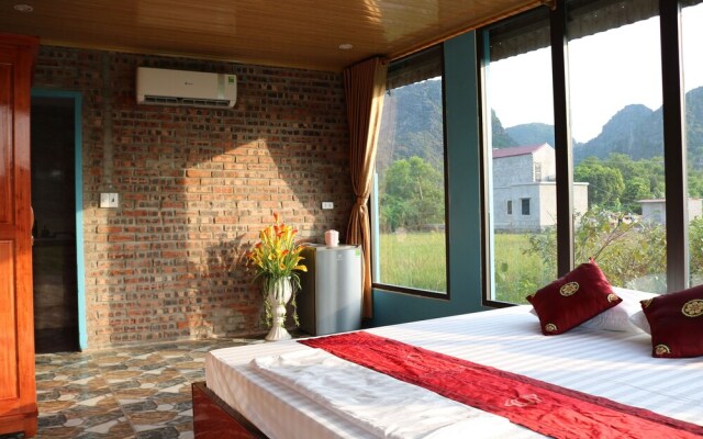 Amazing Ninh Binh Garden