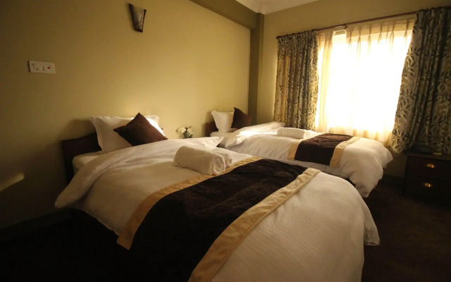 Himalayan Sherpa INN
