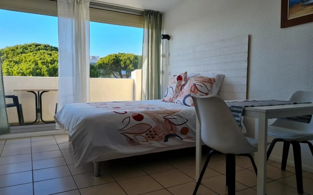 Studio climatisé 1 à 4 personnes vue mer