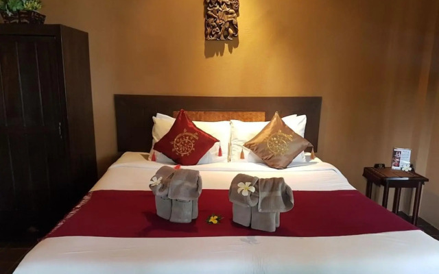 Melina's Beach Front Bungalow