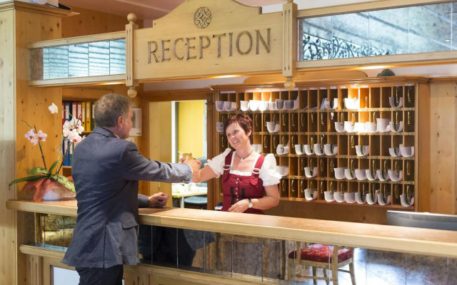 Hotel Alpenhof
