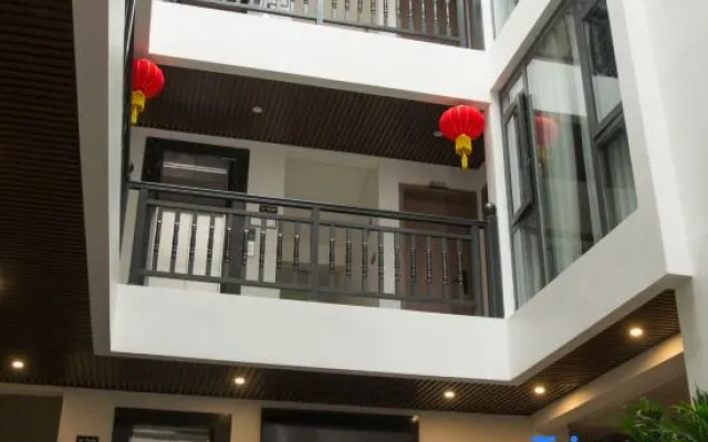Xizichen Homestay (Phoenix Ancient City Lijiang Branch)