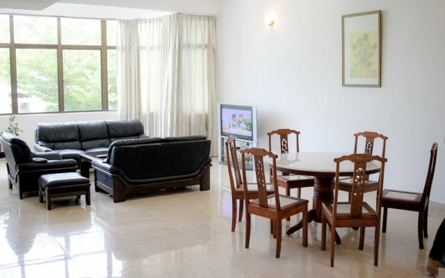 Sixteen Miami Batu Ferringhi