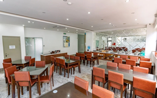 TQ Hotel & Apartment