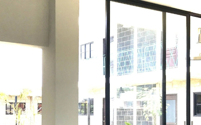 Cálido Cosmos Hotel