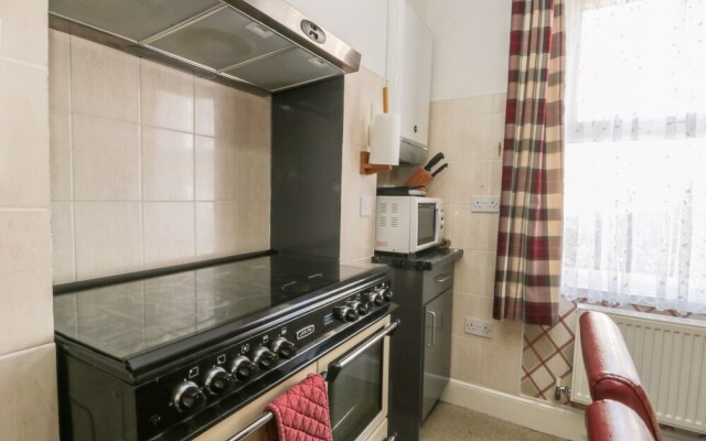 25 Springvale