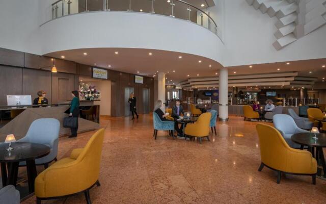 Maldron Hotel Belfast International Airport