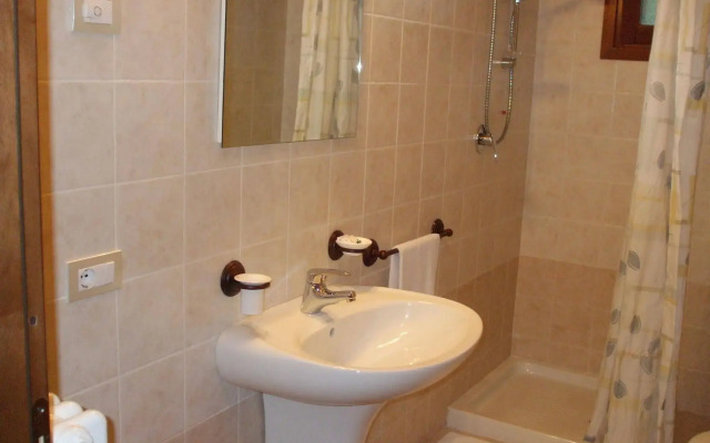 Agriturismo Nuvolino - Guest House