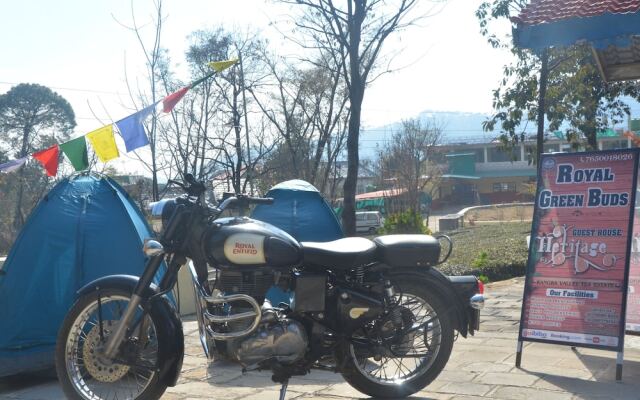 Fabhotel Royal Green Buds