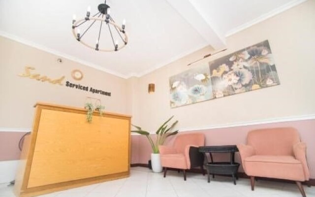 Sand Serviced Apartment