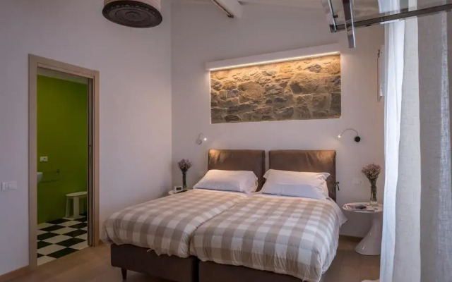 Apartment for 6 with Terrace And Parking