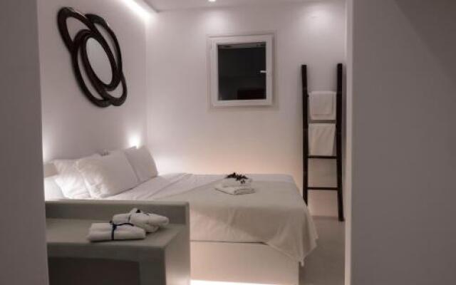 Hyades Mykonos Apartments And Studios