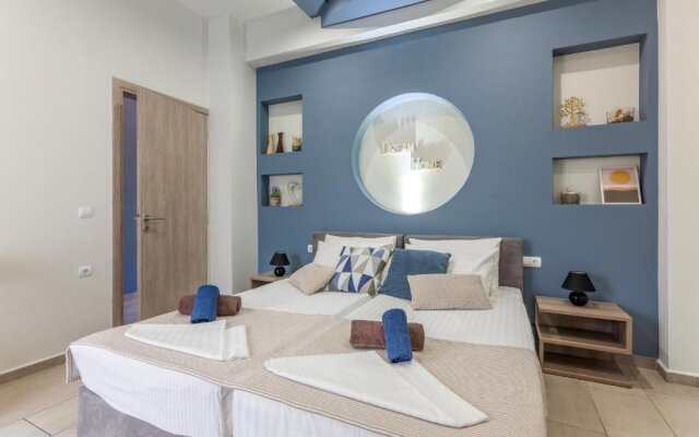 Avra Suites in City center - 50m to Beach