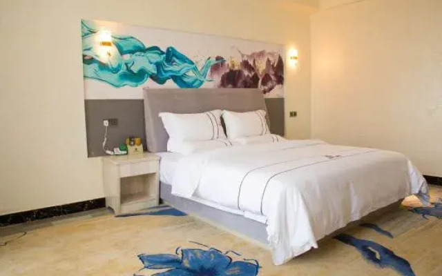 Xinyuan Hotel (Duyun Wanda Plaza)