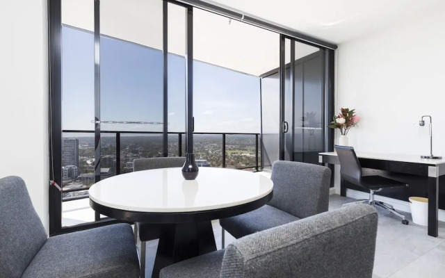 Panoramic Views, AMAZING Location Brand New!!