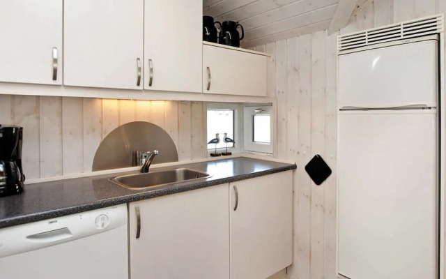 Cozy Holiday Home in Henne Jutland With Indoor Whirlpool