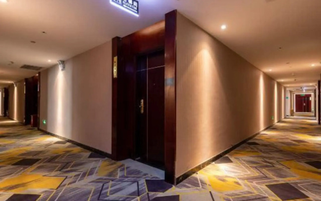 Sheng yue Hotel (Shenzhen Bao'an Xixiang Subway Station)