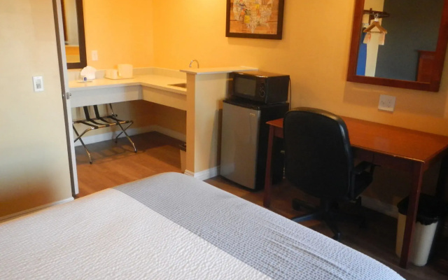 Rodeway Inn Carson - Los Angeles South
