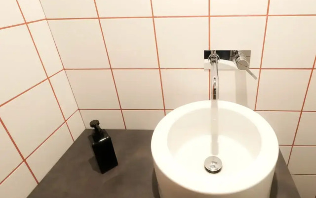 LH 51 Neapolitan Rooms