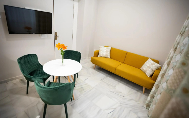 Plazuela del Carbón Suites