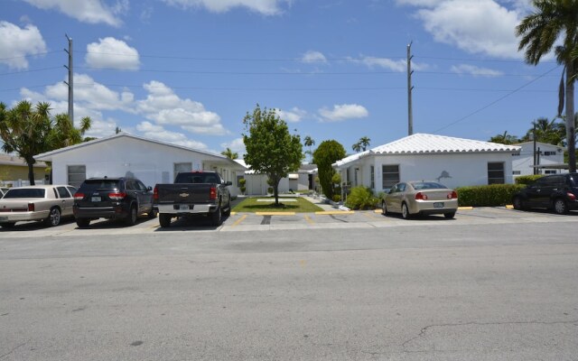 Hallandale Beach Resort Apartment