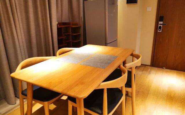 EFC Qingchengli Loft Apartment