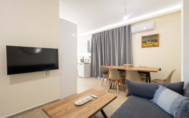 Sinani Apartment Sea View Balcony Jacuzzi Gem