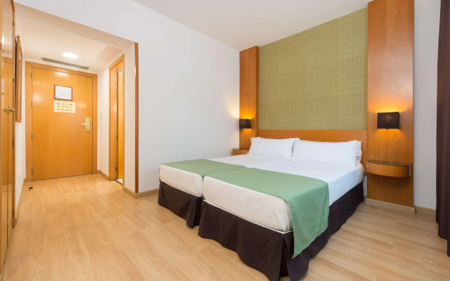 Hotel Elche Centro Affiliated by Melia