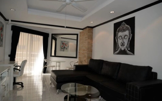 Jomtien Beach Condominium 6th Floor Apartment