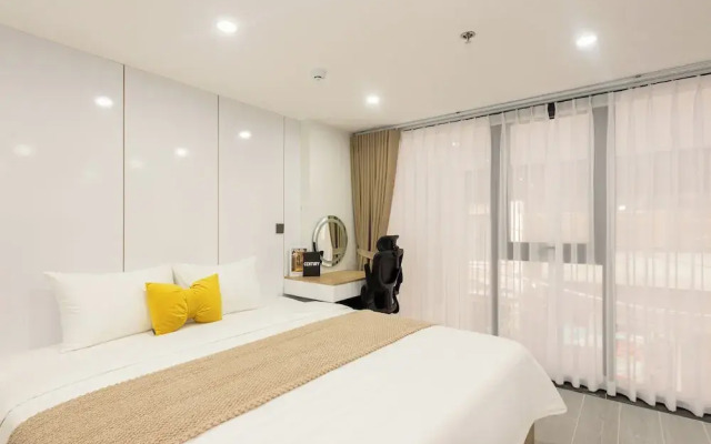 Myrcella Apartment