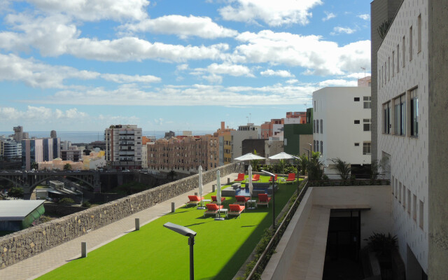 Escuela Santa Cruz Hotel