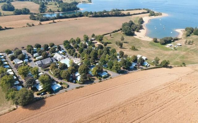 Camping Parc de Charouzech