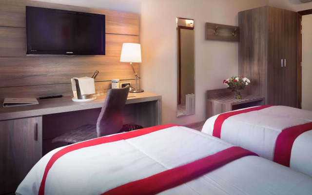 Ibis Styles Charleroi Airport Aero 44
