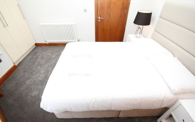 Luxury D'Olier Street Apartment