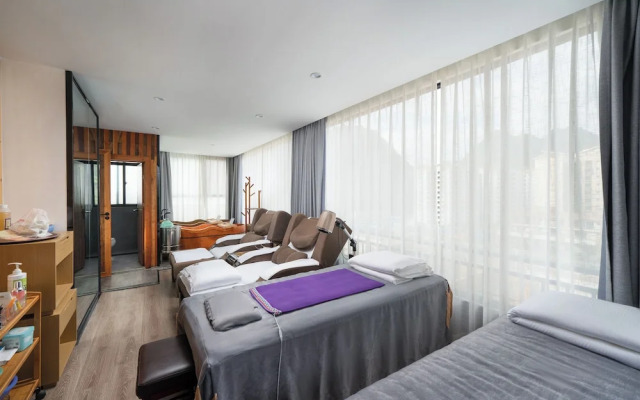 Meeteem Boutique Hotel Jingxi