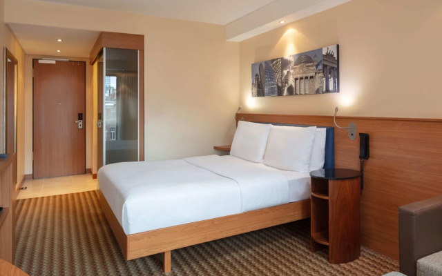 Hampton by Hilton Berlin City West