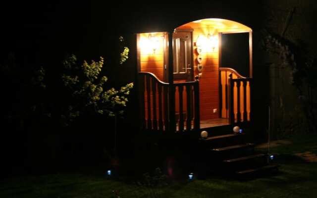 Maison d'hôtes La Roulotte des 4 Saisons